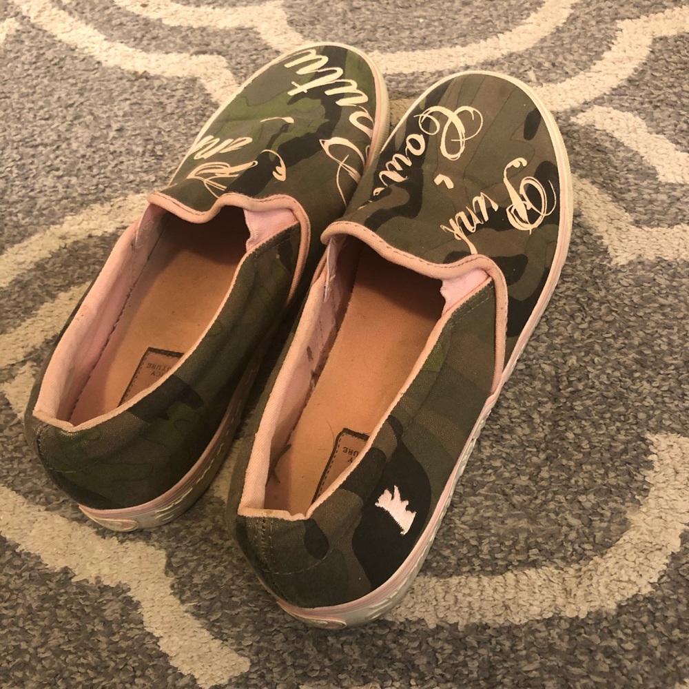 Juicy couture vans